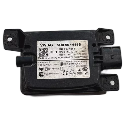 Řídící jednotka mrtvého úhlu 5Q0 907 685 B