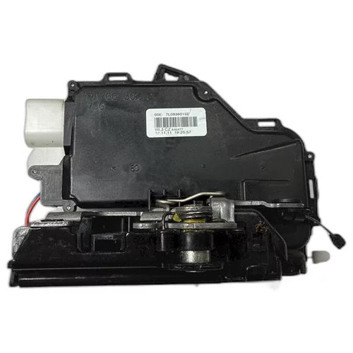 Zámek PZ 7L0 839 015 E