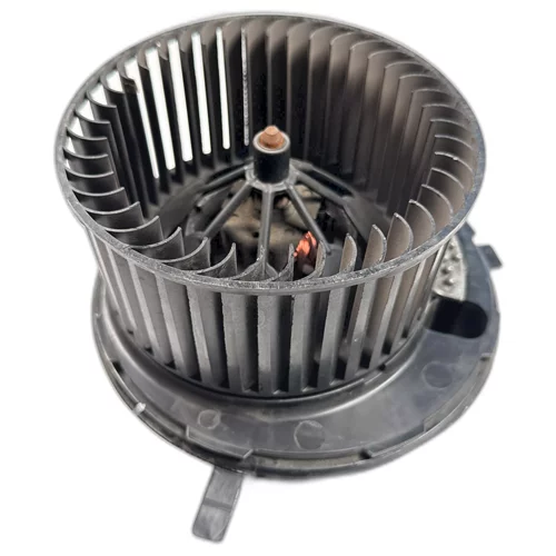 Ventilátor topení 1K1 820 015