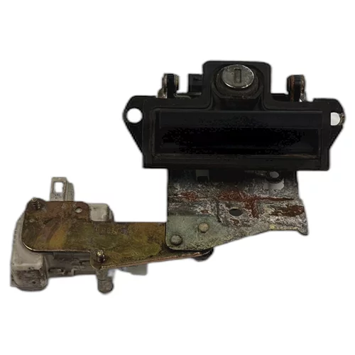 Klika pátých dveří 1U9 827 565 G