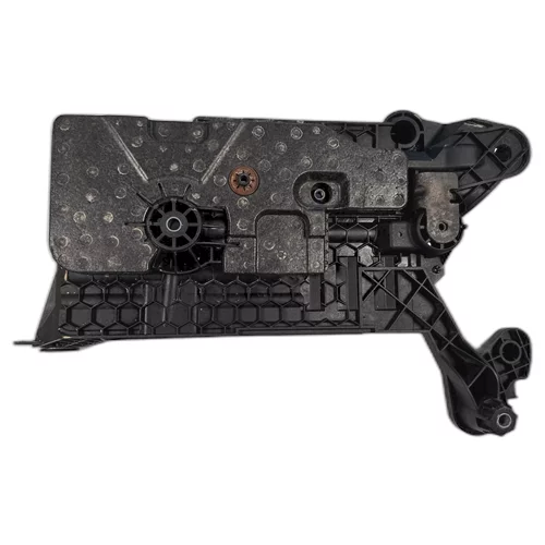  Držák baterie, 5Q0 915 331 K